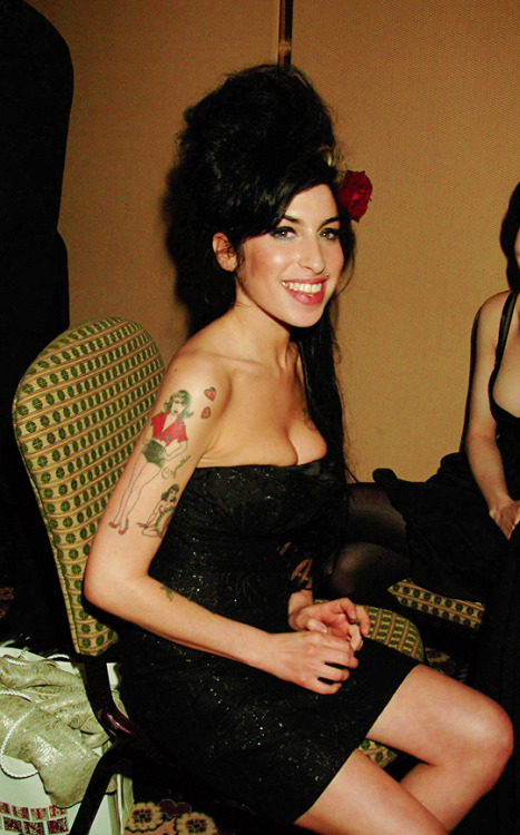 Amy Winehouse at the South Bank Show Awards, 200710 years without Amy Winehouse (September 14th, 198