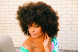 blackfashion:  70’s  Model- Hasina IG: @ Hasinajaii Photographer- Kennedi Carter IG: @ internetbby Sankofa Project: http://ken-carter.weebly.com/sankofa.html 