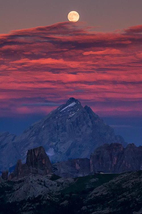 vurtual:  Antelao - Dolomiti, Italy (by Ionut Burloiu)