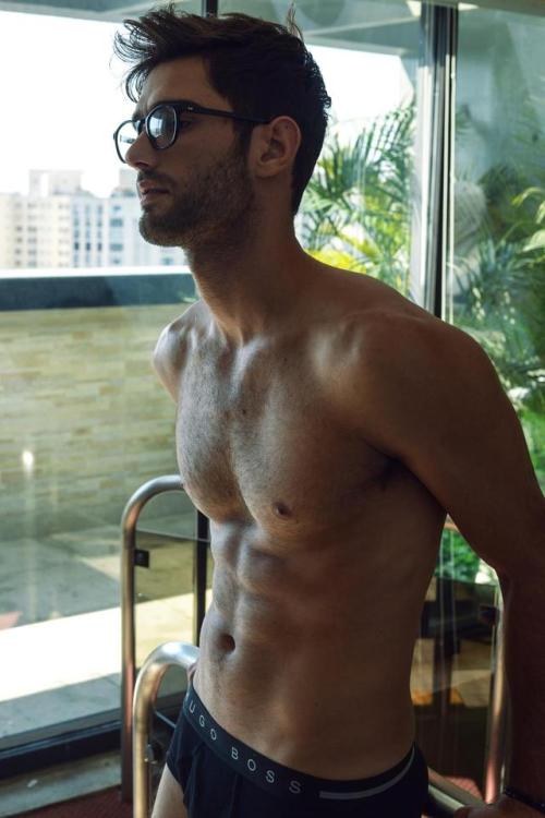 rapideyesmovement:  Ricardo Baldin Rodrigo Marconatto