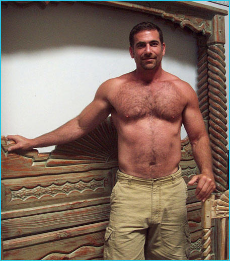 tumblr photo gay-daddies-admirer 0