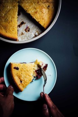 guardians-of-the-food:  Sourdough Cherry Cake