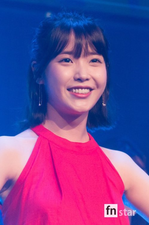 IU - Sudden Attack 2017 Champions League Pics