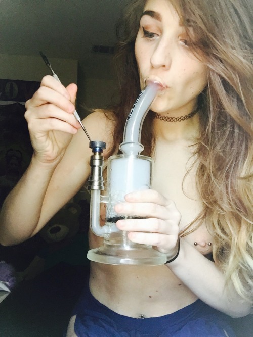 juicy–kitty:  Pilot Jones ✈️
