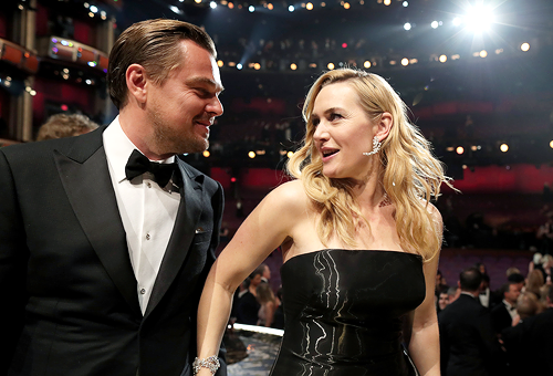 mcavoys:Leonardo DiCaprio and Kate Winslet backstage at the 88th Annual Academy Awards at Dolby Thea