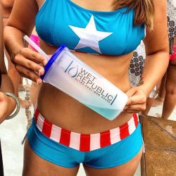 meanwhileinvegas:  Great first experience and very happy this bathing suit was well recognized!! Perfect debut location!! 😉😎 #Vegas #wetrepublic #mgmgrand  #poolparty #captainamerica #marvelcomic #girlstrip #longweekend #bikini #goodtimes #goodlaughs