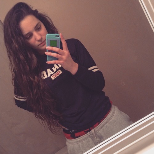 drugsandfemales:  dreams-turning-to-reality:  For anon  can’t wait to pull your hair tbh