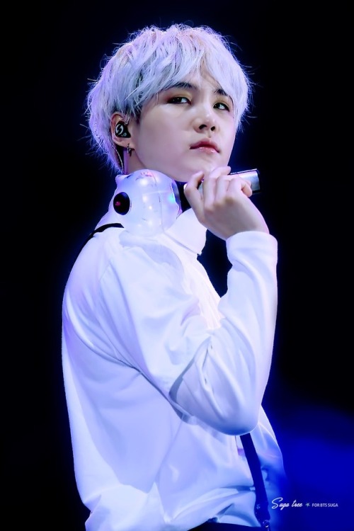 chimchims: happyjoonieyear: foryoongi: 180114 bts 4th musterby suga tree｡ thank you! ◇ please do not