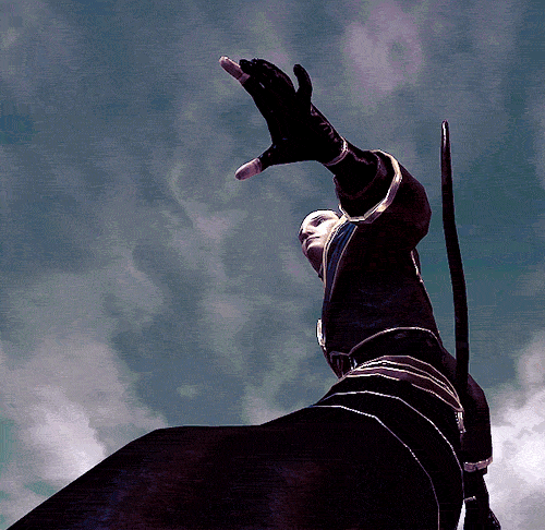 korisino:  have you ever wanted a gif of first enchanter orsino wiggling his fingers? 