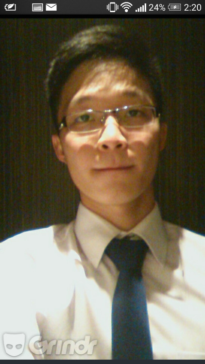 lanlanlanlu: SG cute boy with glasses
