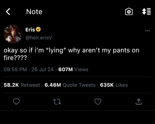 ACOTAR CHARACTERS USING TWITTER