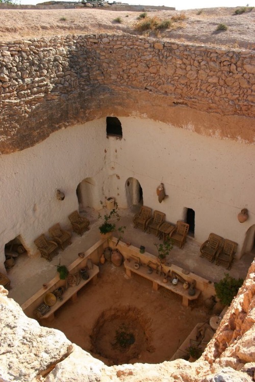 ilovelibya:Underground houseGharyan, Libya