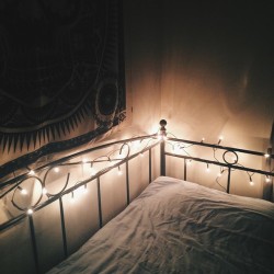 sexcusinq:  Decorated my room