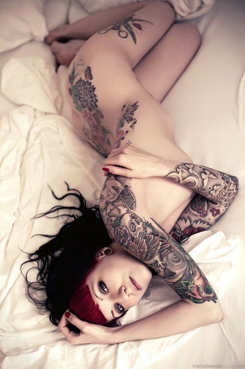 tatooed-girls-now-just-shut-up:  More @ http://tatooed-girls-now-just-shut-up.tumblr.com