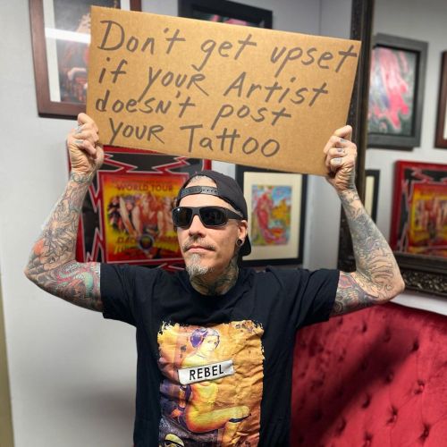 Not every tattoo we do makes it into our portfolios or media pages! #tattooerwithasign #durbmorrison #tattoosign #tattoo #tattooartist (at RedTree Tattoo Gallery)
https://www.instagram.com/p/CqF-BciLg1M/?igshid=NGJjMDIxMWI=