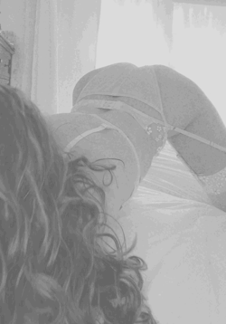 :Honey, you can get in line. 