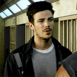 Voir un profil - Tyler Graham Tumblr_p3p3v7Nrrj1rk1xjto2_400