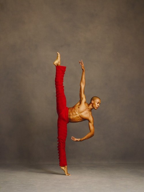 dressesandyarn: wetheurban: The Alvin Ailey American Dance Theater by Andrew Eccles A look at accl