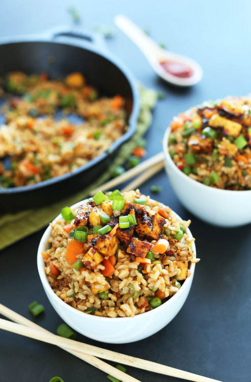 thefitlauren:  justfoodsingeneral:  Vegan Fried Rice“Easy, 10-ingredient vegan fried rice that’s loaded with vegetables, crispy baked tofu, and tons of flavor! A healthy, satisfying plant-based side dish or entrée.”  I JUST MADE THIS AND ITS BOMB!But