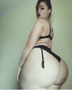 thickaddiction:   😍😍😍