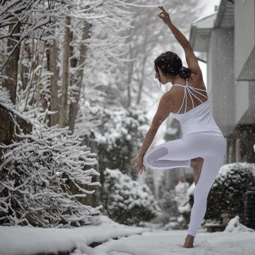 (via Today is Green Peace Day. At My Method we believe in sustainability for the body, mind and environment. -… | Environmental change, Workplace wellness, Yoga at home
  || Curated with love by yogadaily)   #vrksasana#treepose#snow#snowing#snowyoga#snow yoga#yoga#yogi#yogini#yogainspiration#inspiration#inspirational#yogadaily#yogaaesthetic#fitblr#outdoor#outdoors#outdooryoga#forest#forestyoga