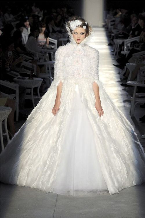 Chanel Haute Couture Fall 2012 | Fashion Editorials on We Heart It. weheartit.com/entry/70799