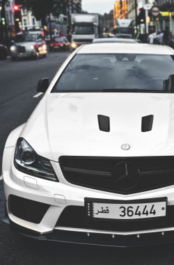 wearevanity:   Mad Benz | WAV  