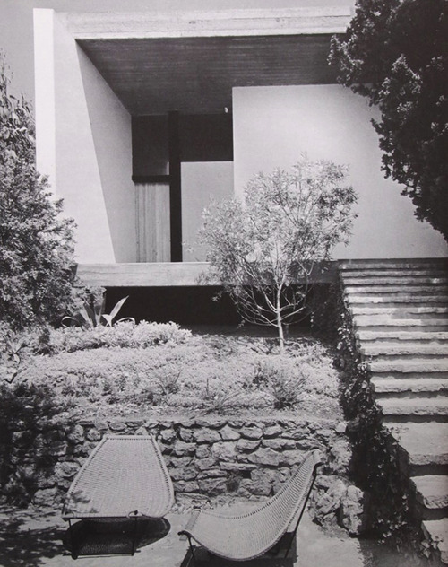 shari-vari:  Pierre Soulages’ Home