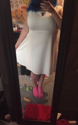 blowjobbunny:  I bought a dress today  😍😍😍😍😍😍😍