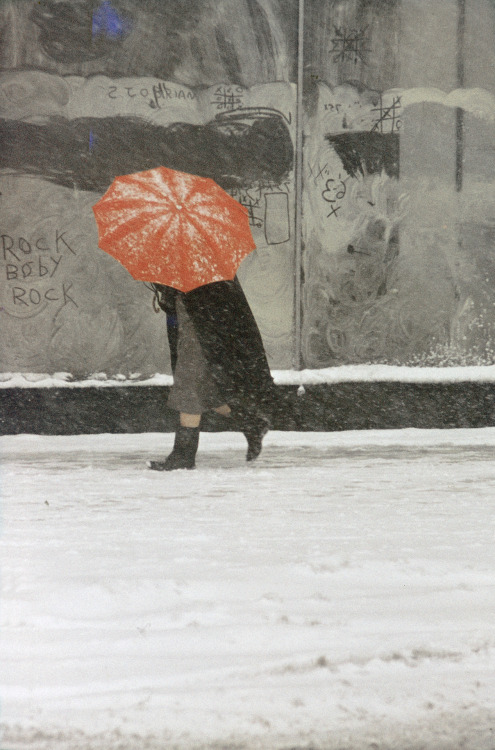 Red UmbrellaSaul Leiter (American; 1923–2013)ca. 1958Chromogenic print © Saul Leiter | Courtesy Howa