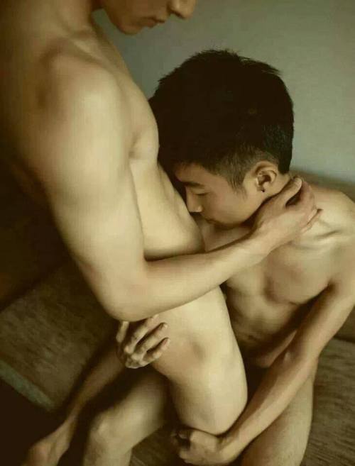 Porn photo smokinhawtt:  How I love to hold a boy..