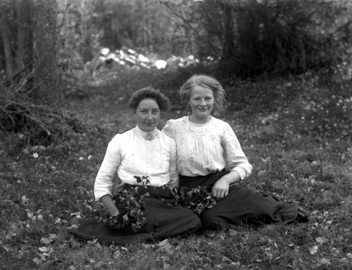 Agnes and Astrid, Sweden.