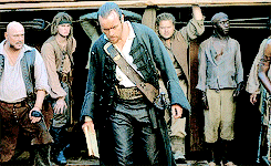 captain-flint:  James Flint Appreciation Week:   Day 6 – Favourite outfit  