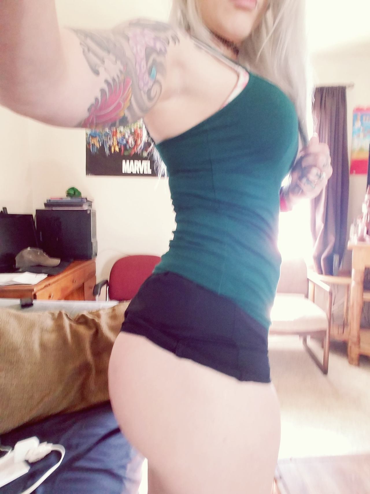 walkfasterr:  check out my angles