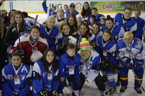 fuckyeahhockeyladies: 2014 IIHF World Girls’ Ice Hockey Weekend Roundup After 2 days of events