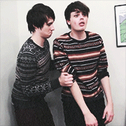ohmyglobphan:  meowyaoimeow:  Favourite Youtuber's friendship; Fantastic Foursome.  So much gay :) 
