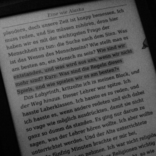 namethelifedeath:  ..wie spielen wir es am besten? 