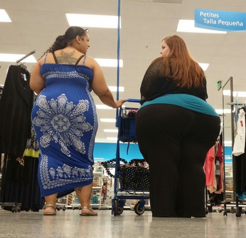 indiaivy:  @Sadie_special and I went shopping last night. Got some really cute stuff. I love #fatgir