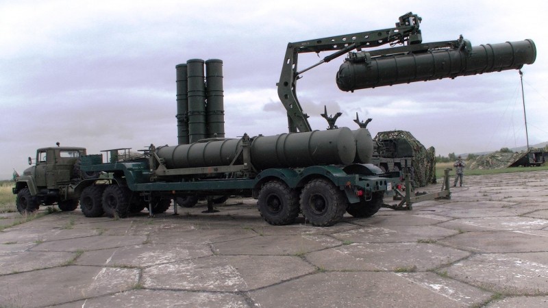 bmashine:  Anti-aircraft gunners from the anti-aircraft missile division S-300 1st