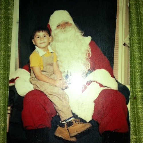 hellopiercetheveilfans:Jaime on Santa’s lap!! Merry Christmas  ⛄❄  Fetus Jaime Preciado