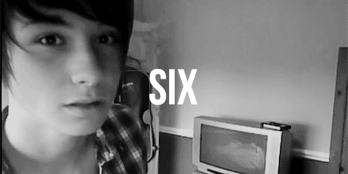 altphan:congratulations on 6 million subscribers, @danisnotonfire! ❤️