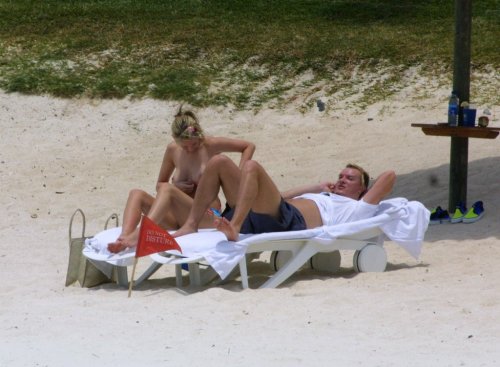 toplessbeachcelebs:  Natalie Appleton (Singer) sunbathing topless in Mauritius (2002) 