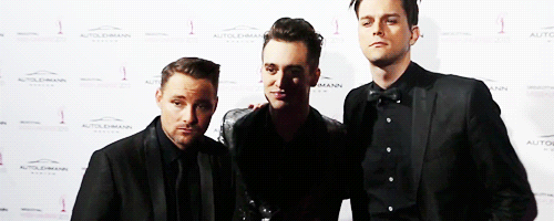 damnpanicatthedisco:(x)