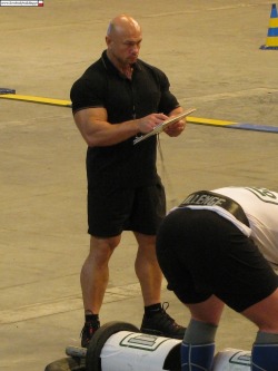 musclemechanic:  Candids are cool