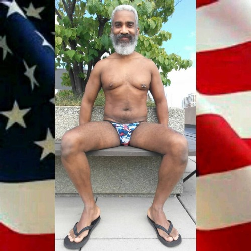 To my American friends Happy July 4th Independence Day! onlyfans.com/scorcherb8 #randyspearh