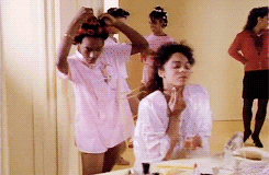 itslaroneppl:  || A Different World rewatch: season 2 opening credits   I was waiting
