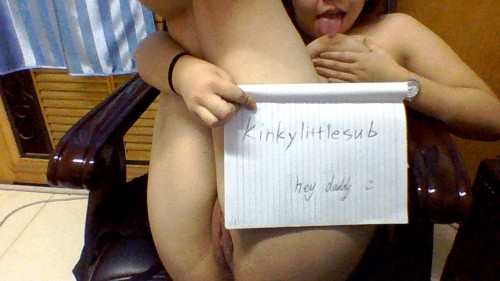 kinkylittlesub - anyone who reblogs this will get a pic of me...