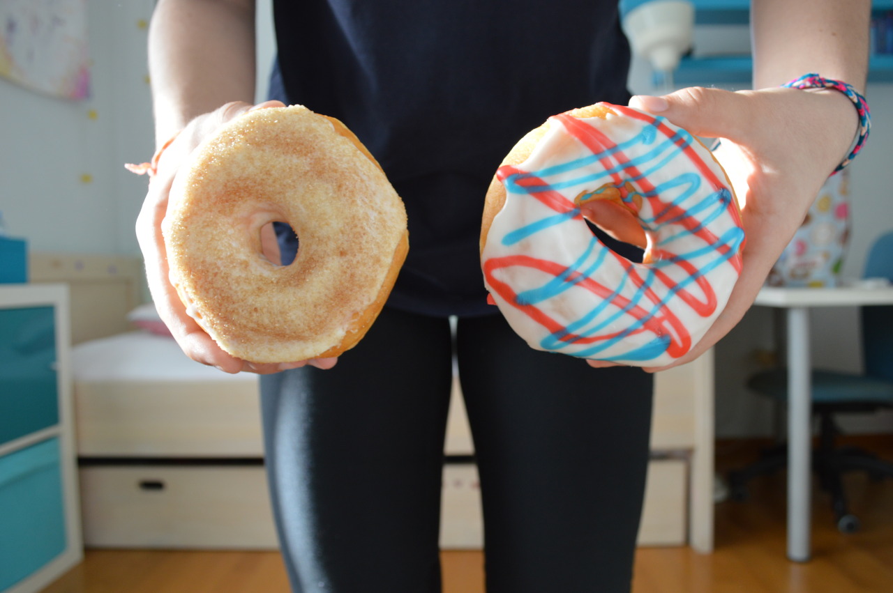 tacoslothss:  Donuts yaaaassss Instagram : @meoweleni 