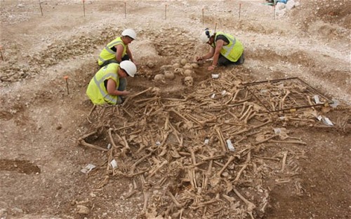 sixpenceee:  Olympic Mass GraveWhile constructing porn pictures