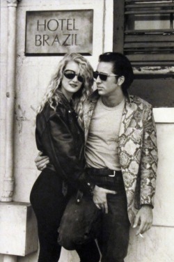 davidhudson:  Laura Dern and Nicolas Cage on the set of David Lynch’s Wild at Heart (1990).